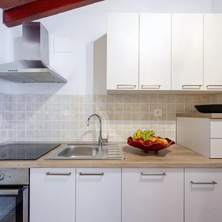 Holiday home Casa Arti In - Haus Fuer 2-4 Personen *