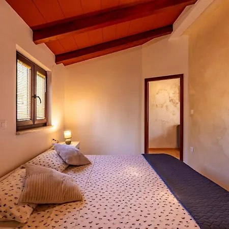Casa Arti In - Haus Fuer 2-4 Personen Πούλα